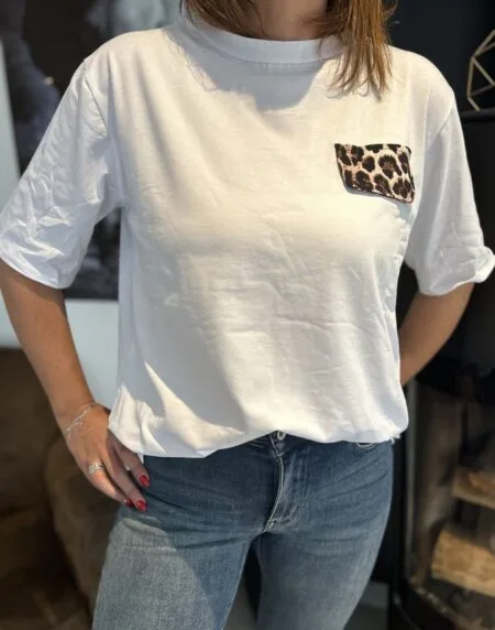 T-shirt oversize Basile avec poche motif léopard